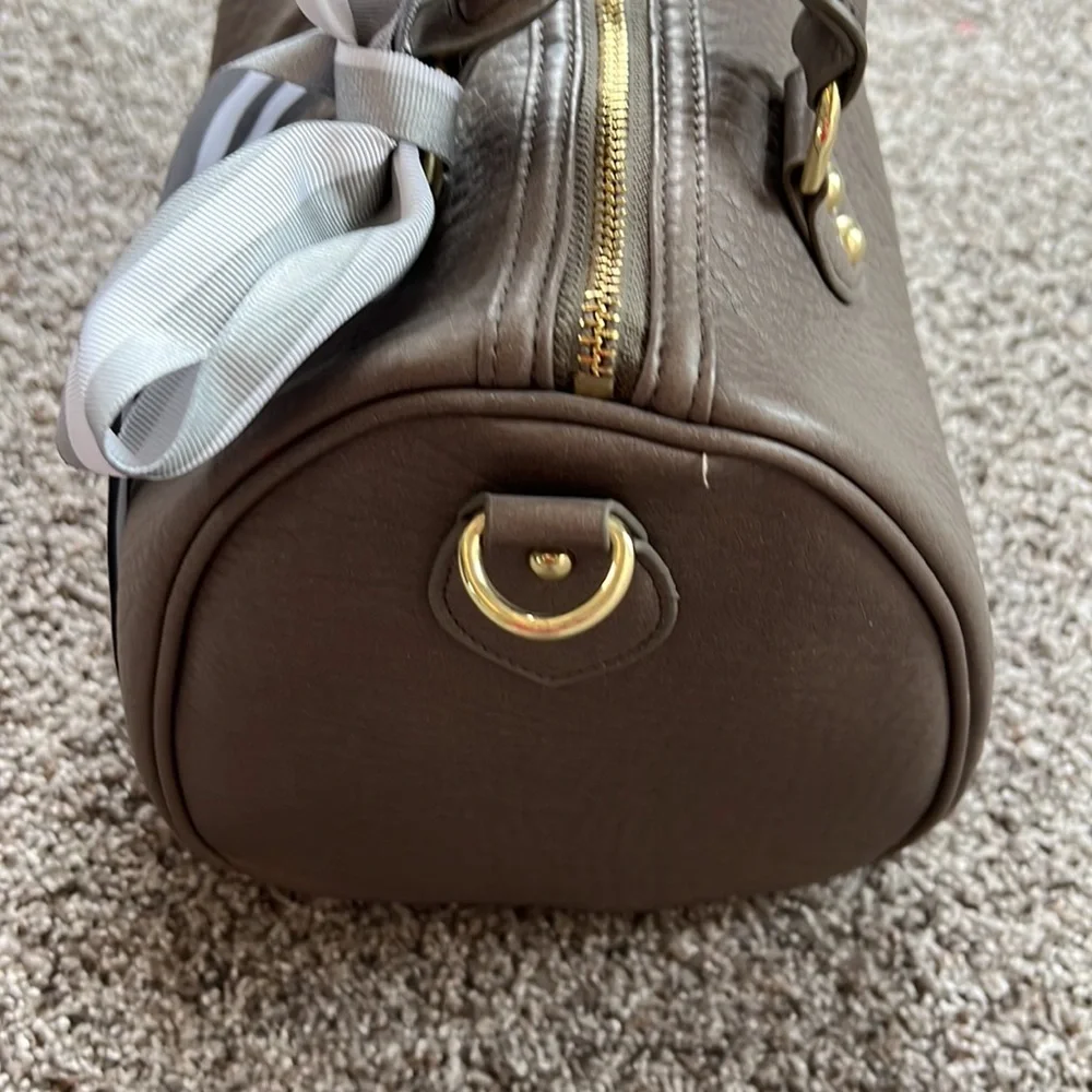 Steve Madden Dark Grey Bowler Style Purse - Picture 4 of 12